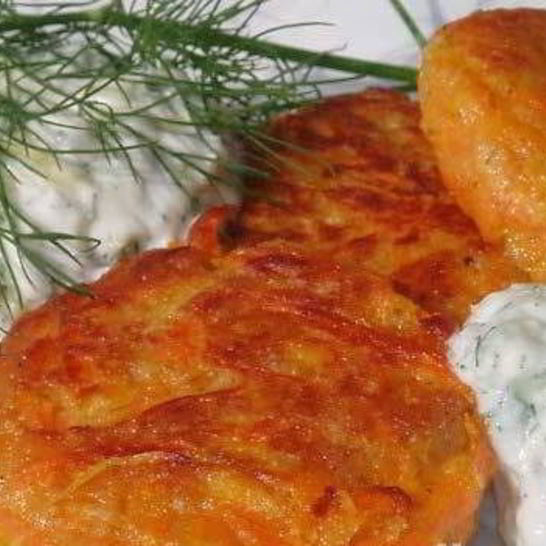 Рецепт морковных котлет по-домашнему