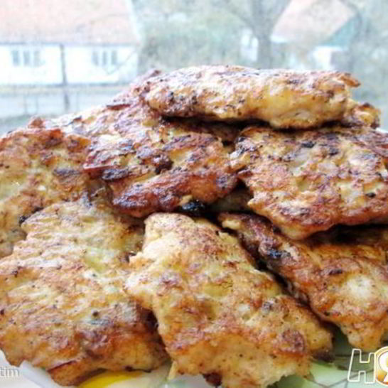 Рецепт рубленых куриных котлет с кабачком