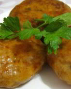 Рыбные котлеты с подливкой