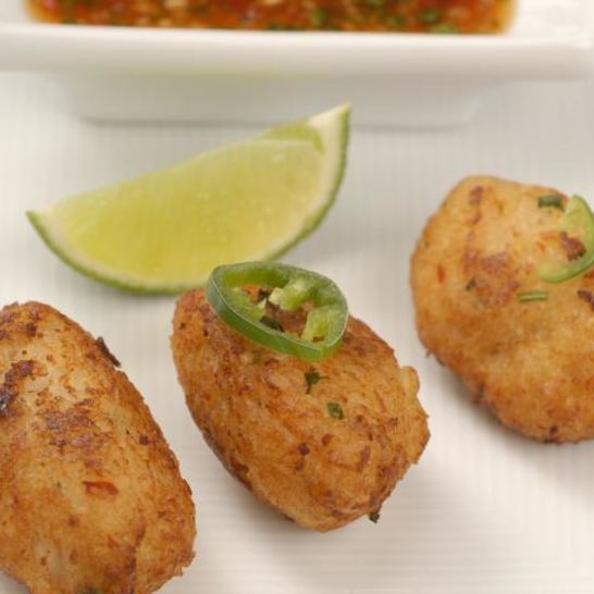 Рецепт рыбных котлет с соусом чили