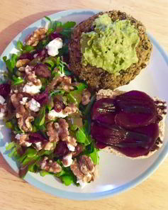 Вегетарианские котлеты из темной фасоли