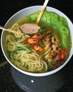 Лапша рамен с утиной грудкой