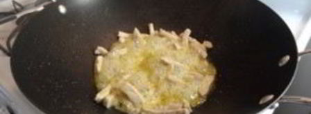 лапша с подливой. Шаг 3