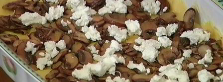 лазанья с грибами, козьим сыром и шпинатом. Шаг 14