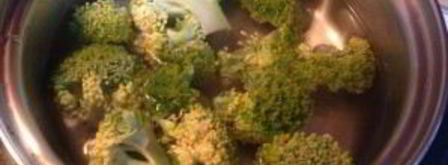 макароны с соусом из брокколи и креветками. Шаг 2