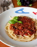 Паста с томатно-грибным соусом