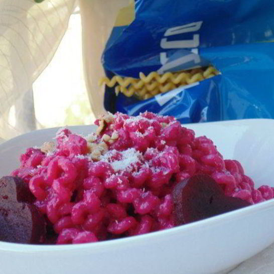 Рецепт пасты со свекольным песто