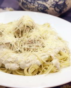 Спагетти с мясными шариками