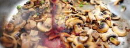 бифштекс в грибном соусе. Шаг 8