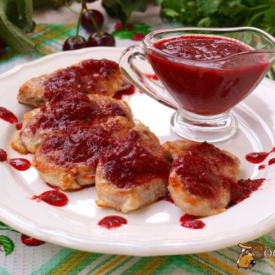 Рецепт филе индейки под вишневым соусом