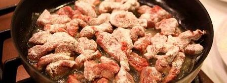 говядина с грибной подливкой. Шаг 48