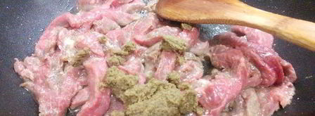 говядина с помидорами и китайской лапшой. Шаг 3