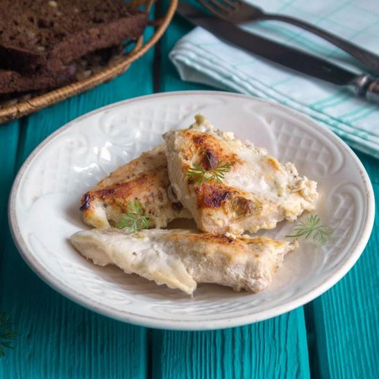 Рецепт куриной грудки в кефире в духовке