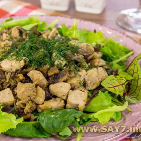 Рецепт куриного филе, жаренного с грибами