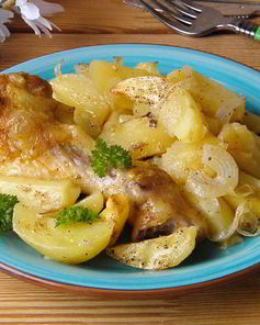 Куриные ножки с картошкой в духовке