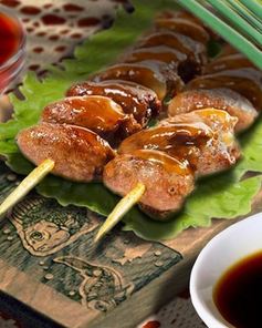 Куриные сердечки в духовке на шпажках