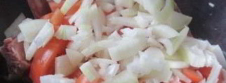 мясо на кости в мультиварке. Шаг 3