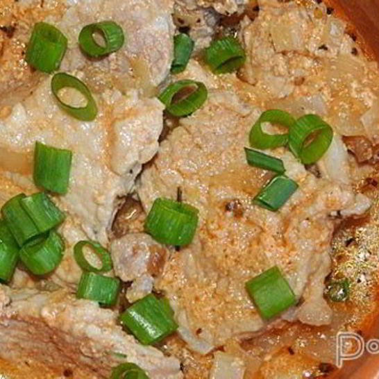 Рецепт свинины в кефирном соусе на сковороде