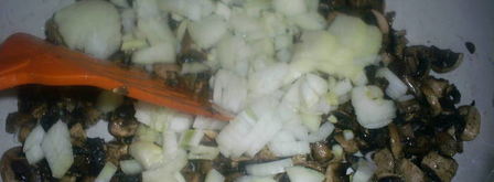 ньокки, тушенные в сливочно-грибном соусе. Шаг 7