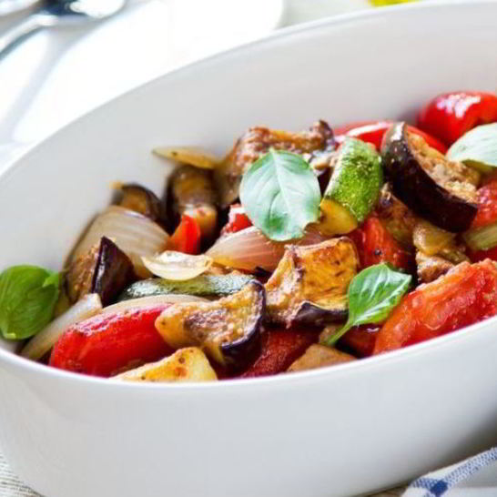 Рецепт баклажанов, тушеных на сковороде с томатами