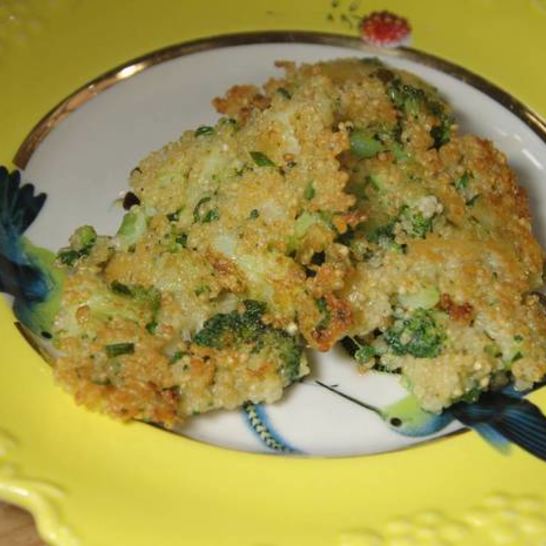 Рецепт биточков из брокколи и киноа с сыром