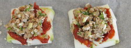 фаршированные конвертики из кабачков. Шаг 14