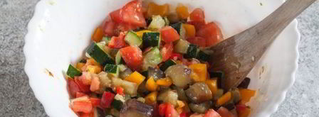 кабачки с баклажанами, помидорами и перцем. Шаг 12