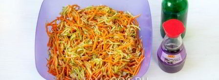 кабачки с морковью по-корейски. Шаг 11