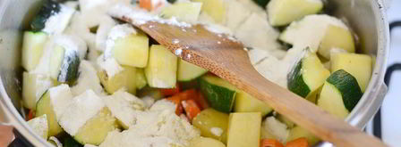 кабачки тушеные с овощами. Шаг 2