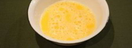 кабачки жареные с чесноком и яйцом. Шаг 5