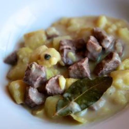 Рецепт картошки тушеной с мясом