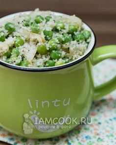Кус-кус с зеленым горошком и жареным луком