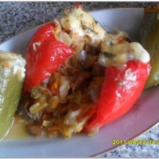 Рецепт перца, фаршированного капустой и грибами