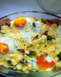 Стручковая фасоль запеченая с яйцами