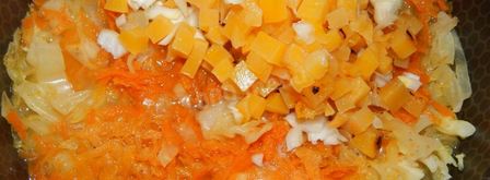 тушеная капуста с тыквой и морковью. Шаг 6