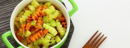 тушеные кабачки с морковью и луком. Шаг 11