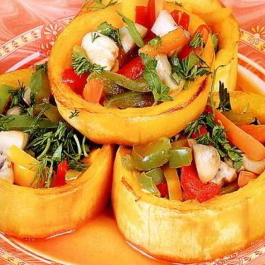 Рецепт запеченных кабачков с овощной смесью