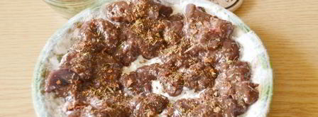 говяжья печень тушеная в соусе в мультиварке. Шаг 7