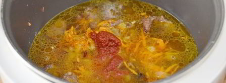 говяжья печень тушеная в соусе в мультиварке. Шаг 10