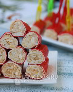 Крабовые палочки, фаршированные печенью трески