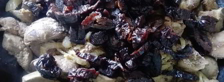 куриная печень с черносливом. Шаг 5