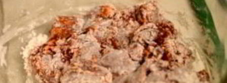 куриная печень с грибами в сливочном соусе. Шаг 2