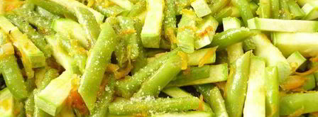 куриная печень с овощами в кисло-сладком соусе. Шаг 8