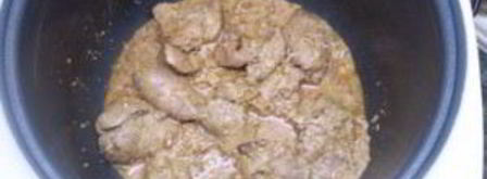 куриная печень в сметане в мультиварке. Шаг 4