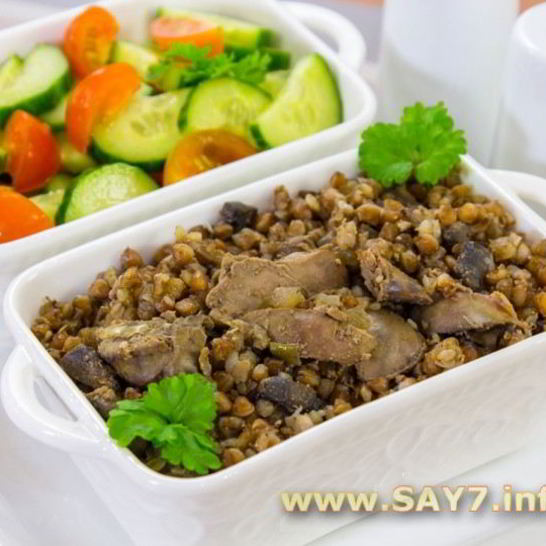 Рецепт куриной печени, жаренной с грибами и гречкой