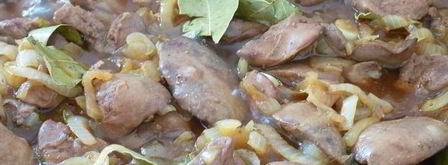 куриная печенка в силане с пюре. Шаг 2