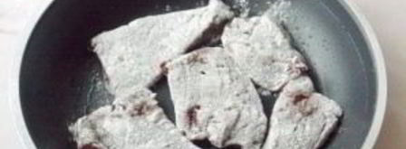 печень говяжья с луком. Шаг 3