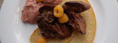 печень-гриль с инжирно-малиновым соусом. Шаг 9