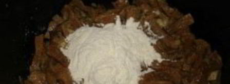 печень по-строгановски в мультиварке. Шаг 4