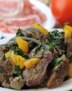 Печень с овощами